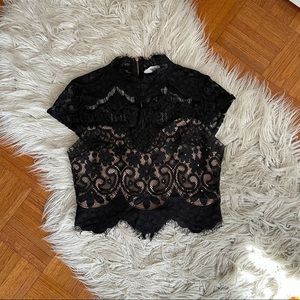 Black lace top size M